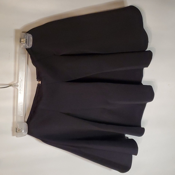 NEW BLACK SKATER PLEATED SKIRT - SMALL - Picture 2 of 7